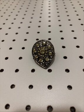 Teardrop Sparkle Ring with Yellow Crystals